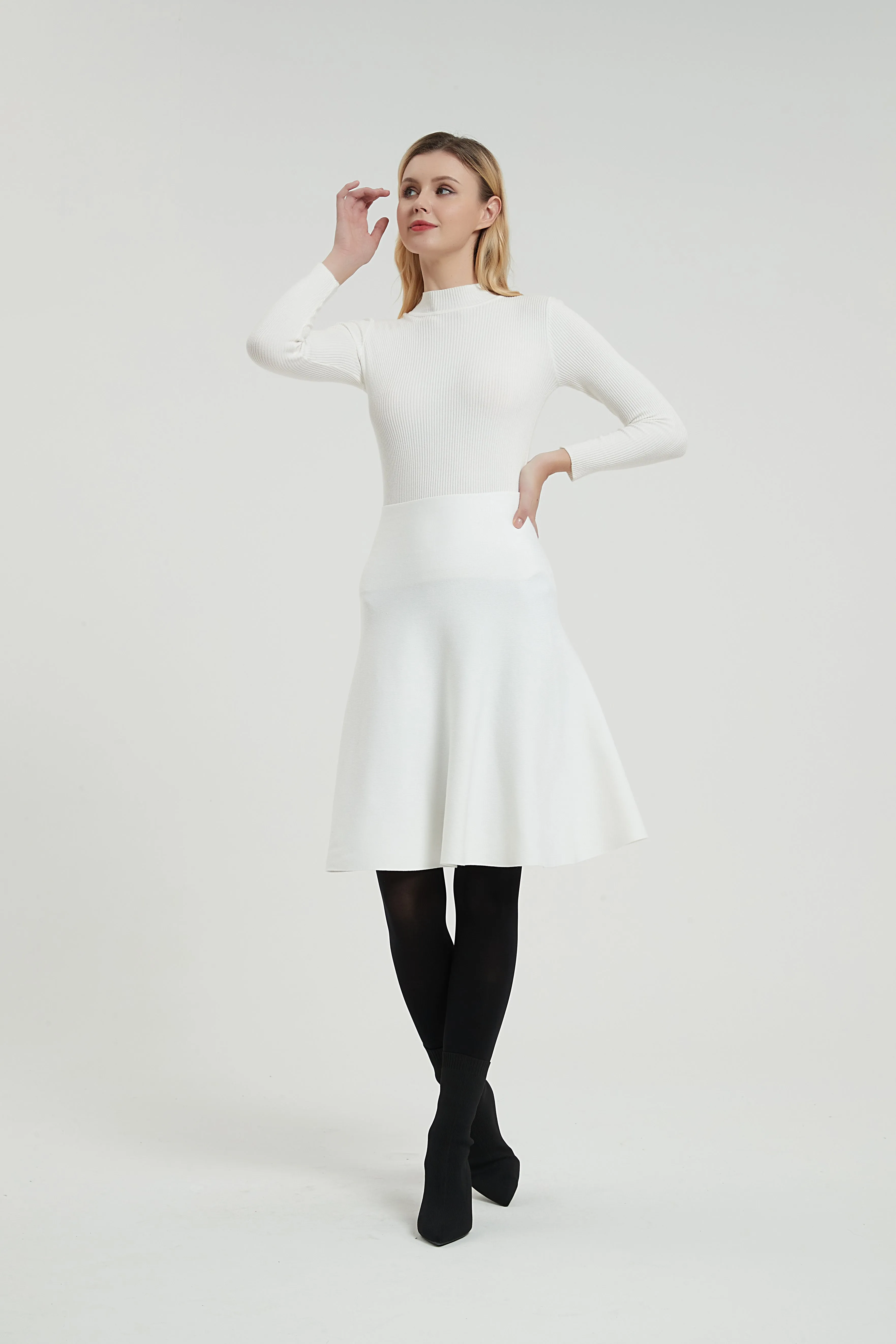 AMAZING MM SKIRT - YEAR ROUND CREAM