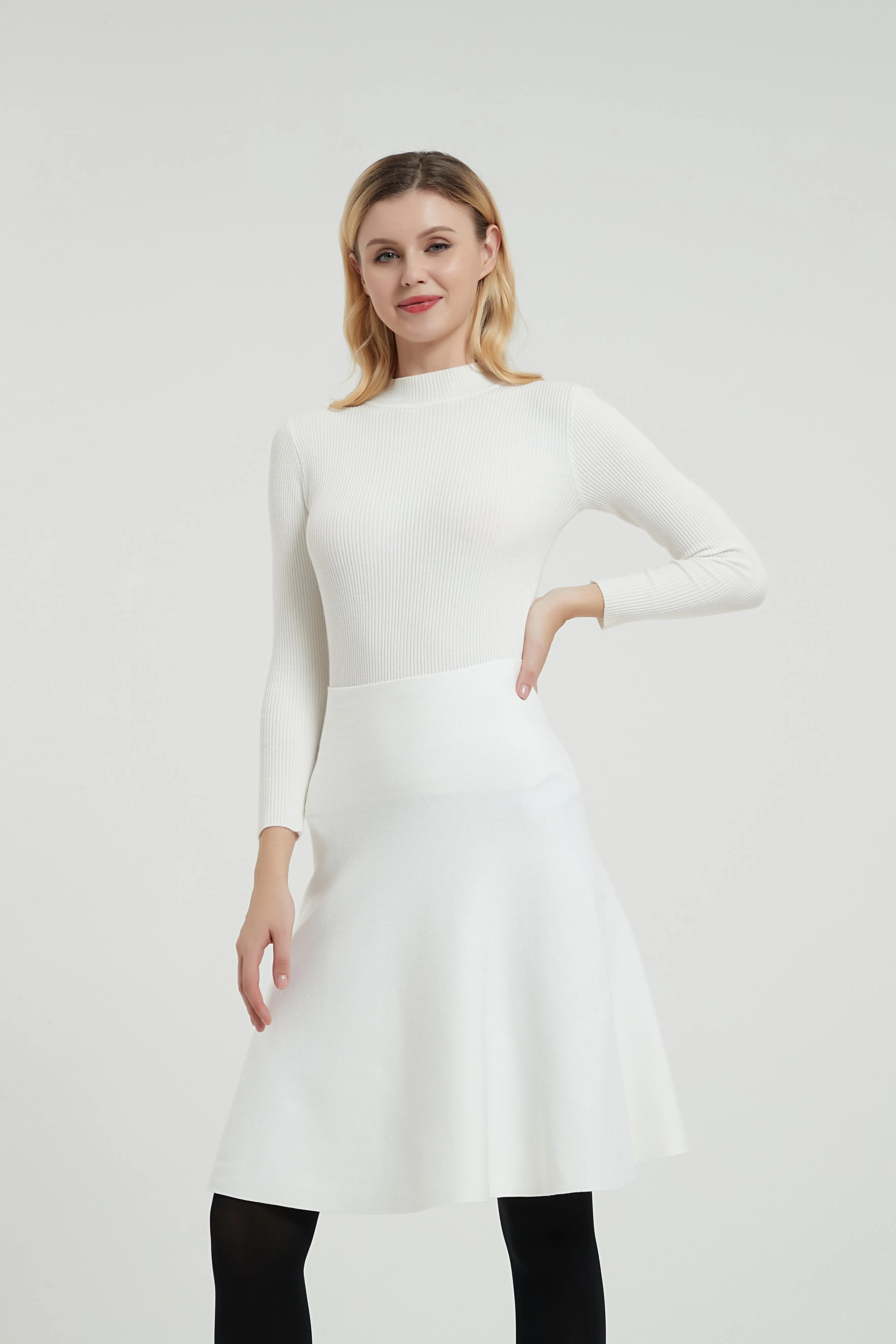 AMAZING MM SKIRT - YEAR ROUND CREAM