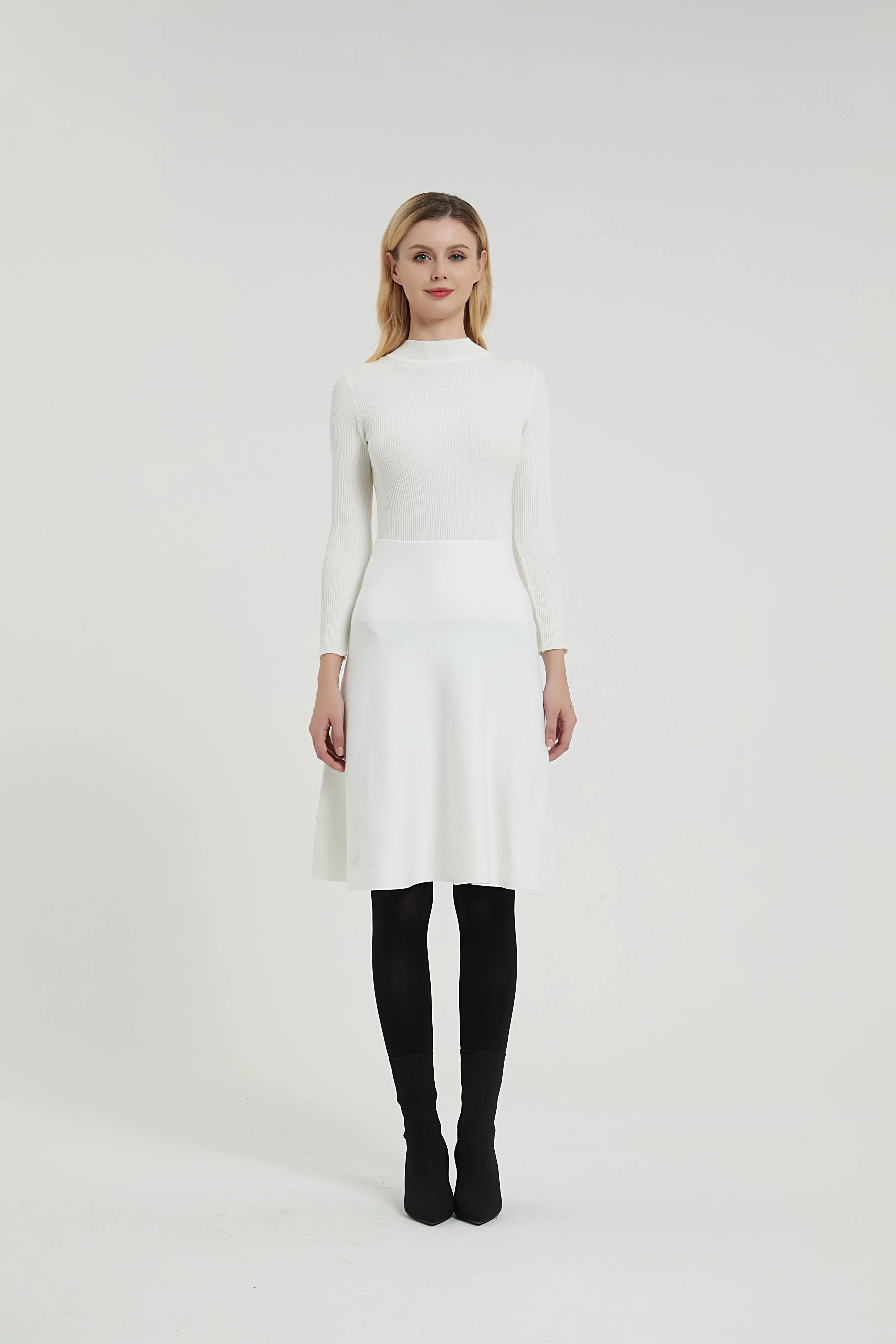 AMAZING MM SKIRT - YEAR ROUND CREAM