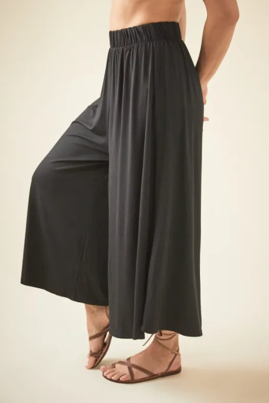 Black Wide Leg Crop Pant