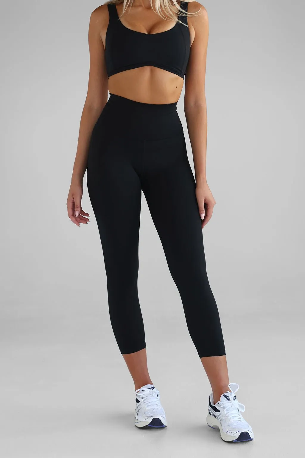 Extra High Waist 7/8 Leggings - Black