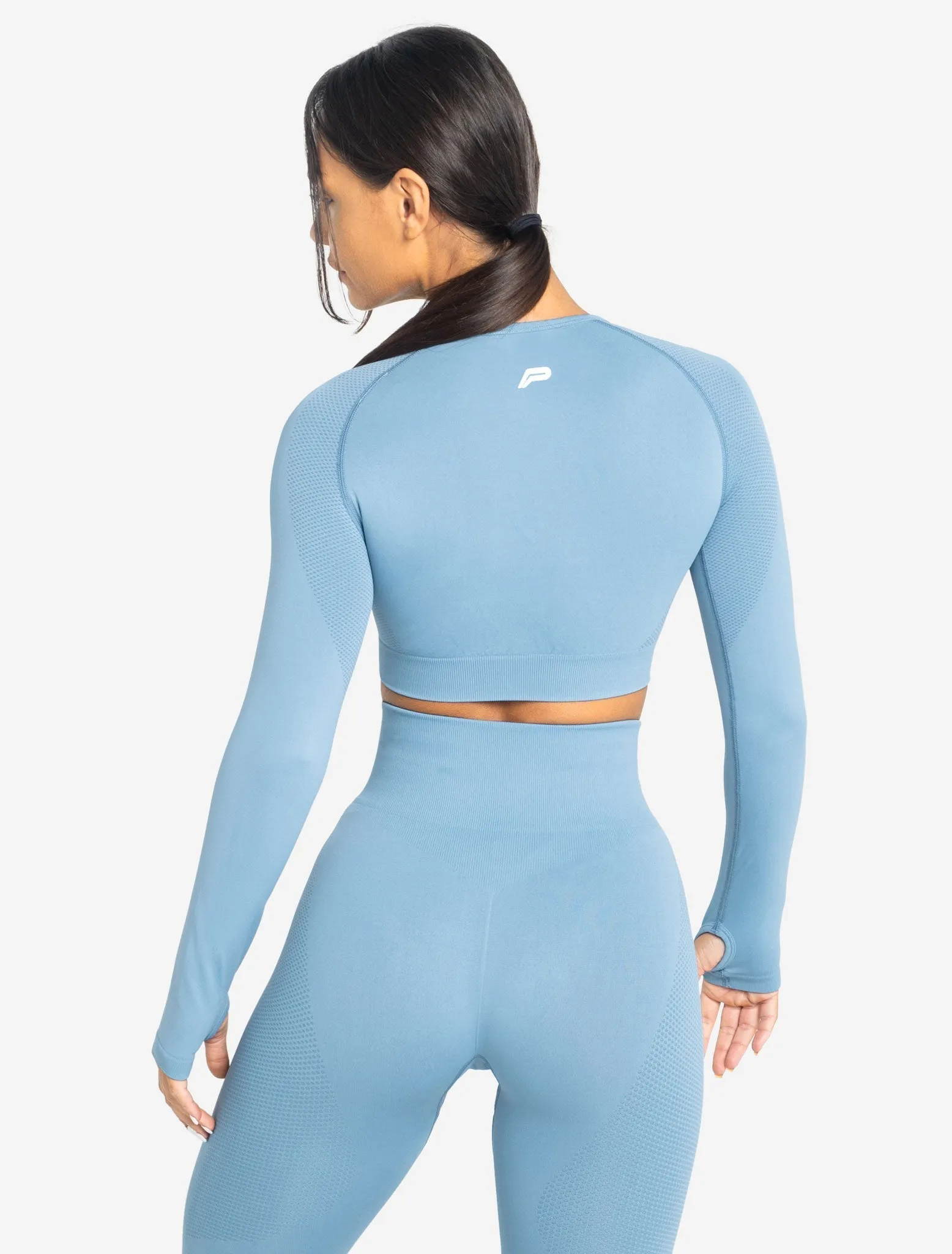 Move Seamless Long Sleeve Crop Top - Sky Blue